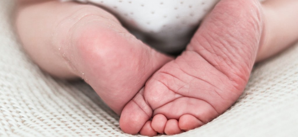 Julia: „Wir praktizieren Windelfrei ganz bewusst mit&nbsp;Windeln“