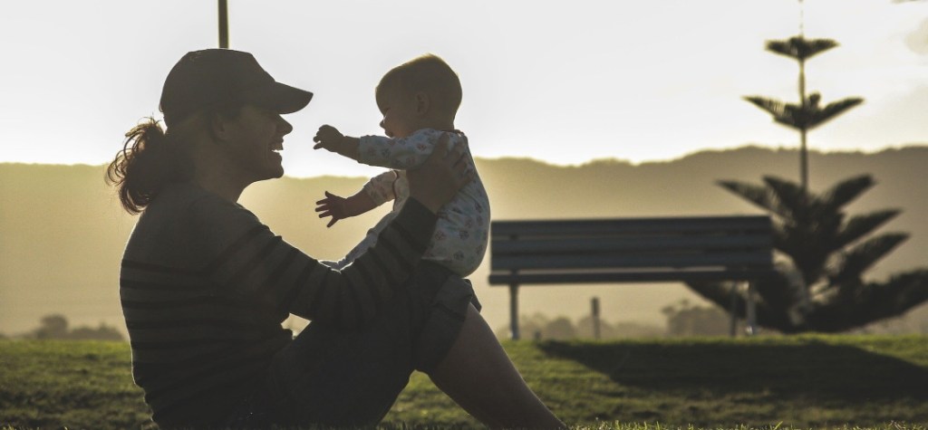 Tinabinao: „Wir unterstützen Windelfrei mit einfachen Handzeichen“